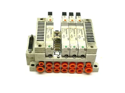 VV5Q21-05N9FU0-S,VQ2200N-5 | SMC VV5Q21-05N9FU0-S Manifold Base w/ Solenoids - For parts or not working