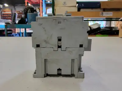USED ALLEN-BRADLEY 100-C09D10