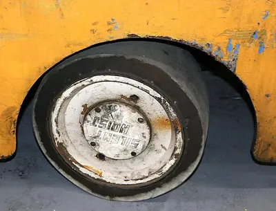 Used SILENT HOIST FKS12 Liquid Propane Forklifts Pennsylvania US | Global Equipment International, LLC #1293142