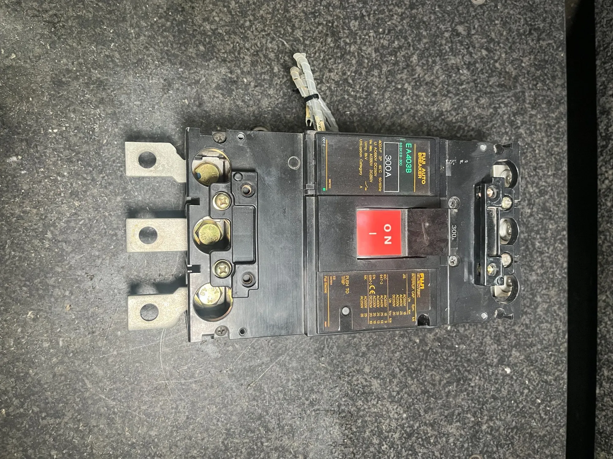 USED FUJI EA403B