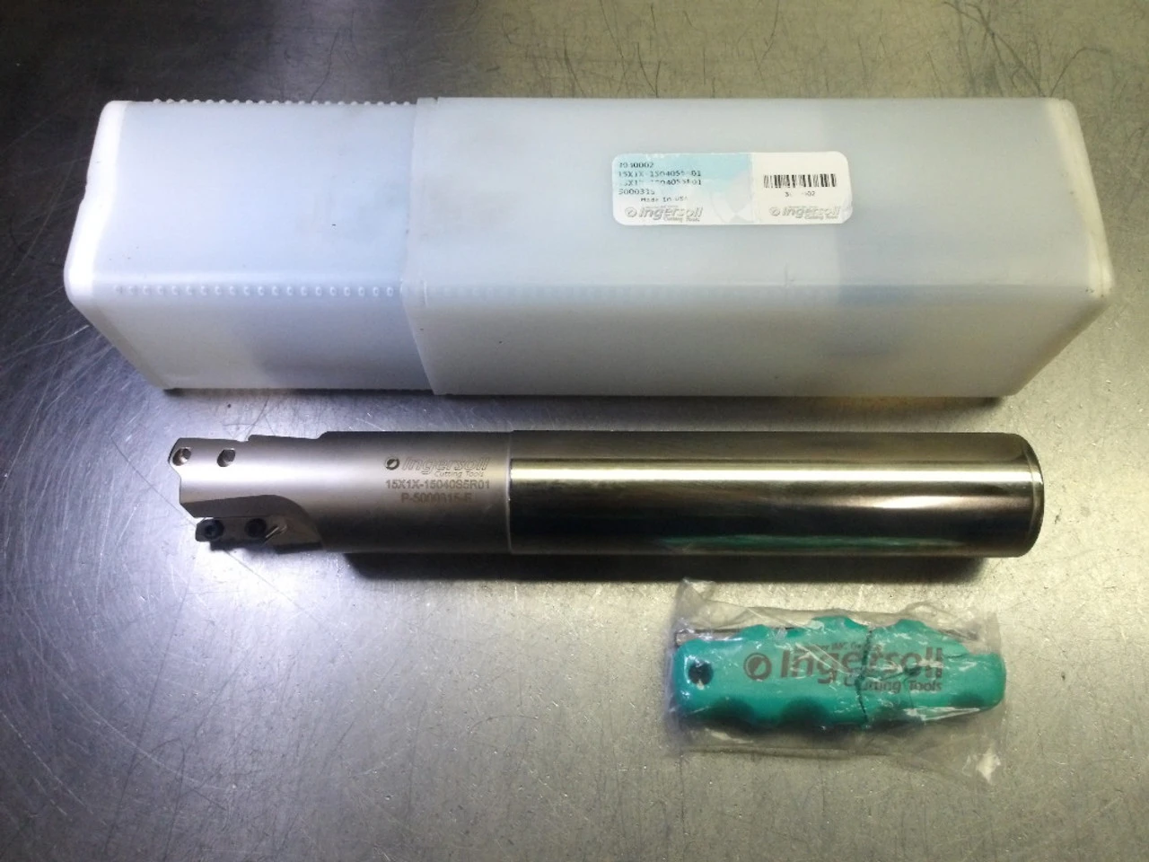Ingersoll 1.5" 2 Flute Indexable Coolant Thru Endmill 15X1X-15040S5R01 (LOC2659A)