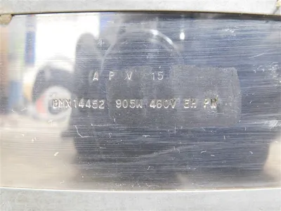 USED APV BMX14452