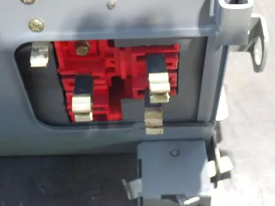 USED SQUARE D PFA32100G
