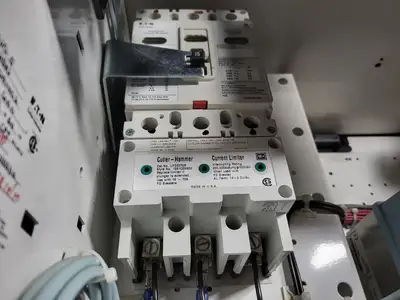 USED EATON SVX002A1-5A4N1