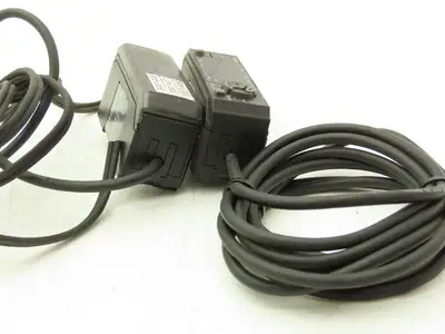 Keyence GT-71A Contact Sensors Amplifier 24vDC Lot 2