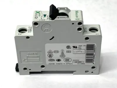 Used Moeller X Pole FAZ-C3/1 Circuit Breaker Circuit Breakers Michigan US | Maverick Industrial Sales #1394237