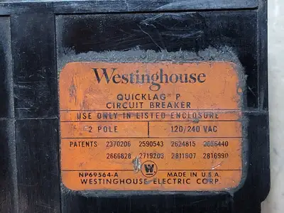 30 Amp, 2 Pole, 120/240 Volts Circuit Breaker