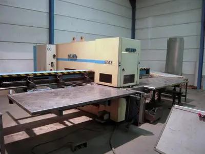 USED LVD DELTA LB 1250 TN CNC