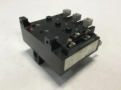USED SIEMENS 3UA4300-8AP