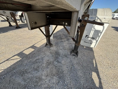 Used 1998 WALKER MILK TANKER TRAILER Liquid Supply Trailers Michigan US | Miedema Asset Management Group #1709504