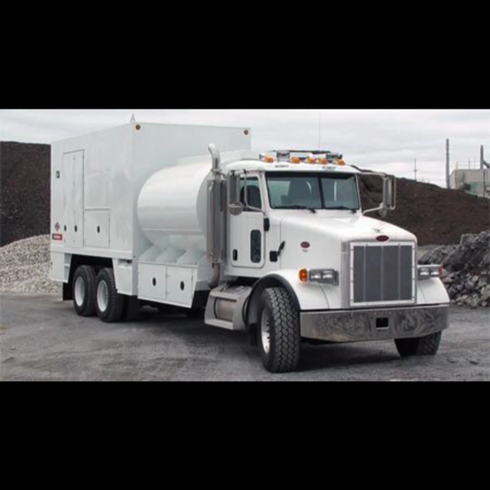 2006 Peterbilt Lube/Fuel Truck