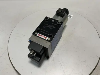 USED REXROTH 5-4WE 10X84-33/CG24K4YAW/V S0909
