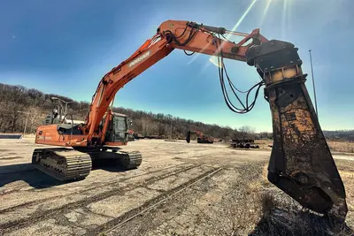 Used 2014 DOOSAN DX300LC-5 Excavators Louisiana US | Proxy Equipment #1388566