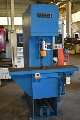 2007 SAVAGE CFS16 Hydraulic Straightening Presses | Mohawk Machinery (2)