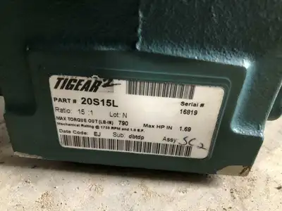 Dodge Tigear 2 20S15L Gear Drive/Speed Reducer w/ Brake 15:1 / 1HP 1725RPM 3PH