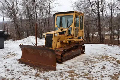 Used 1989 CATERPILLAR D4C Bulldozers Pennsylvania US | Proxy Equipment #1377697