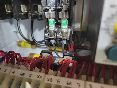 USED SQUARE D MODEL 6