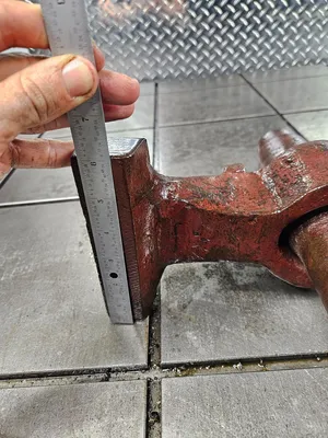 IRON CITY BLACKSMITH POST VISE Tooling | GMT (7)