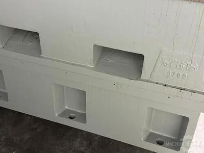 USED 2001 CORREA ANAYAK Box & Drill Tables