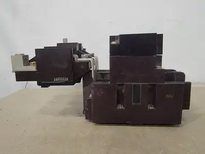 Used CUTLER-HAMMER A10EN0 Switchgears British Columbia CA | Lenmark #409293