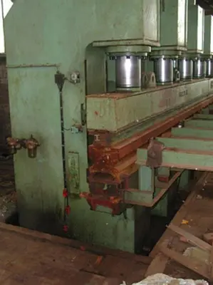 USED BAKKER 1500 TON X 12 METER