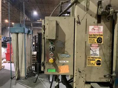 SELMA VERTICAL INDUSTRIAL BALER . STOCK# 1263622