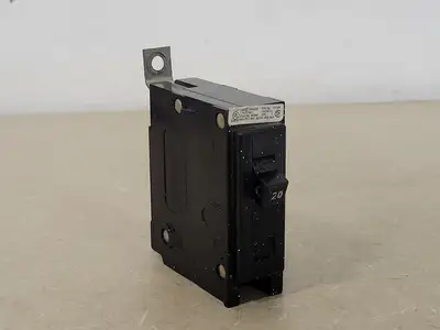USED CUTLER-HAMMER BA120