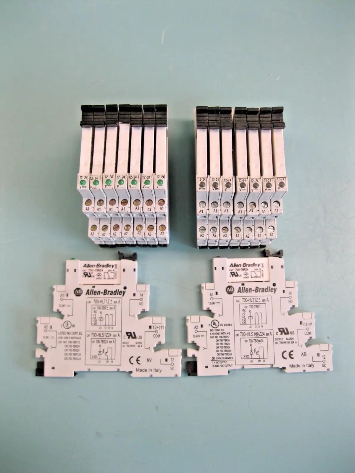 USED Allen-Bradley 700-HLT1Z