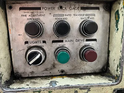 USED 1952 CINCINNATI 2512