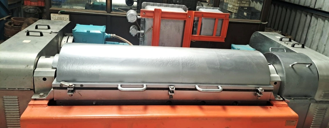 Swaco CD 518 HV oilfield decanter centrifuge skid, Duplex SS.