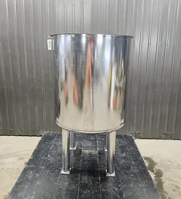 Used 275 Gallon Tank, 304 Stainless Steel