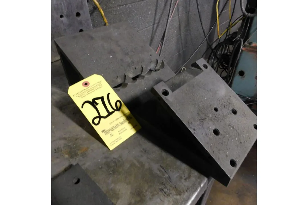 Used _UNKNOWN_ _UNKNOWN_ Angle Plates Ohio US | Thompson Auctioneers #1554011