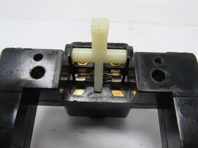A-B Allen Bradley Z-21134 Series K Size 1-2 Contactor Coil Cover