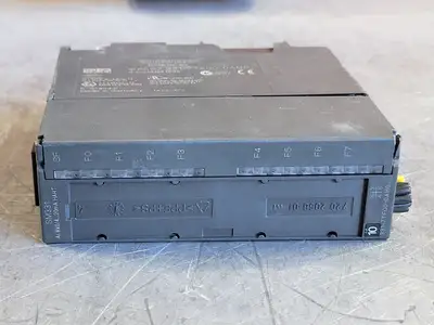 USED SIEMENS 6ES7331-7TF00-0AB0