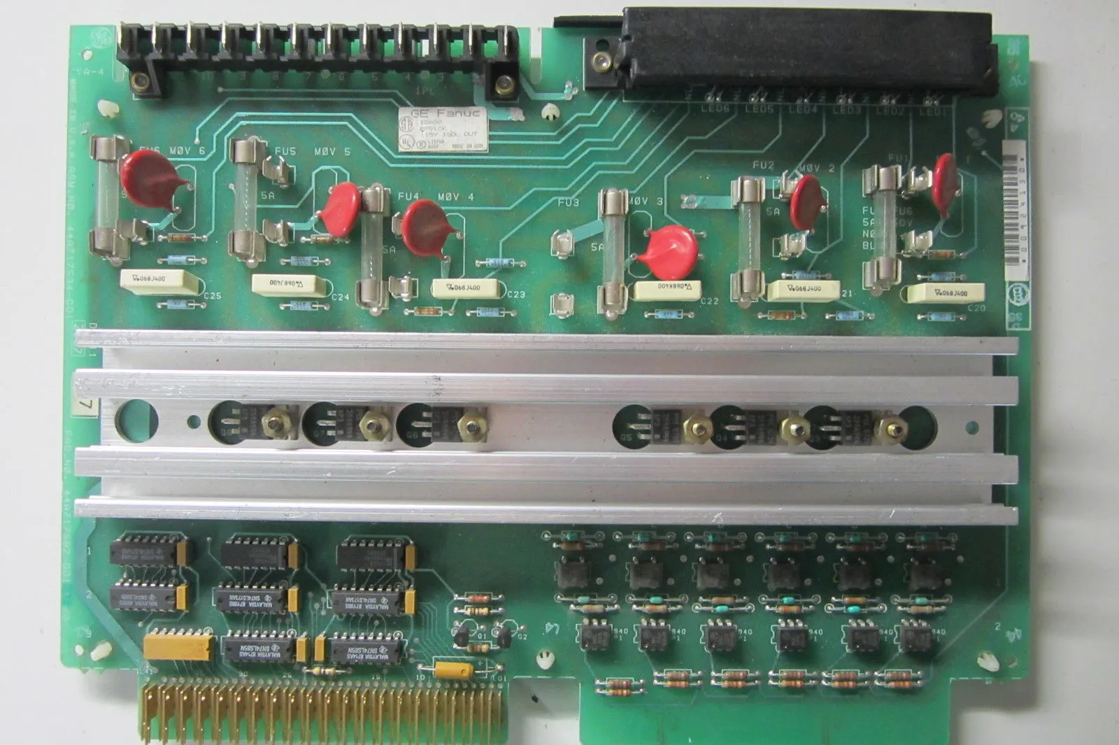 USED GE FANUC IC600BF910K OUTPUT MODULE