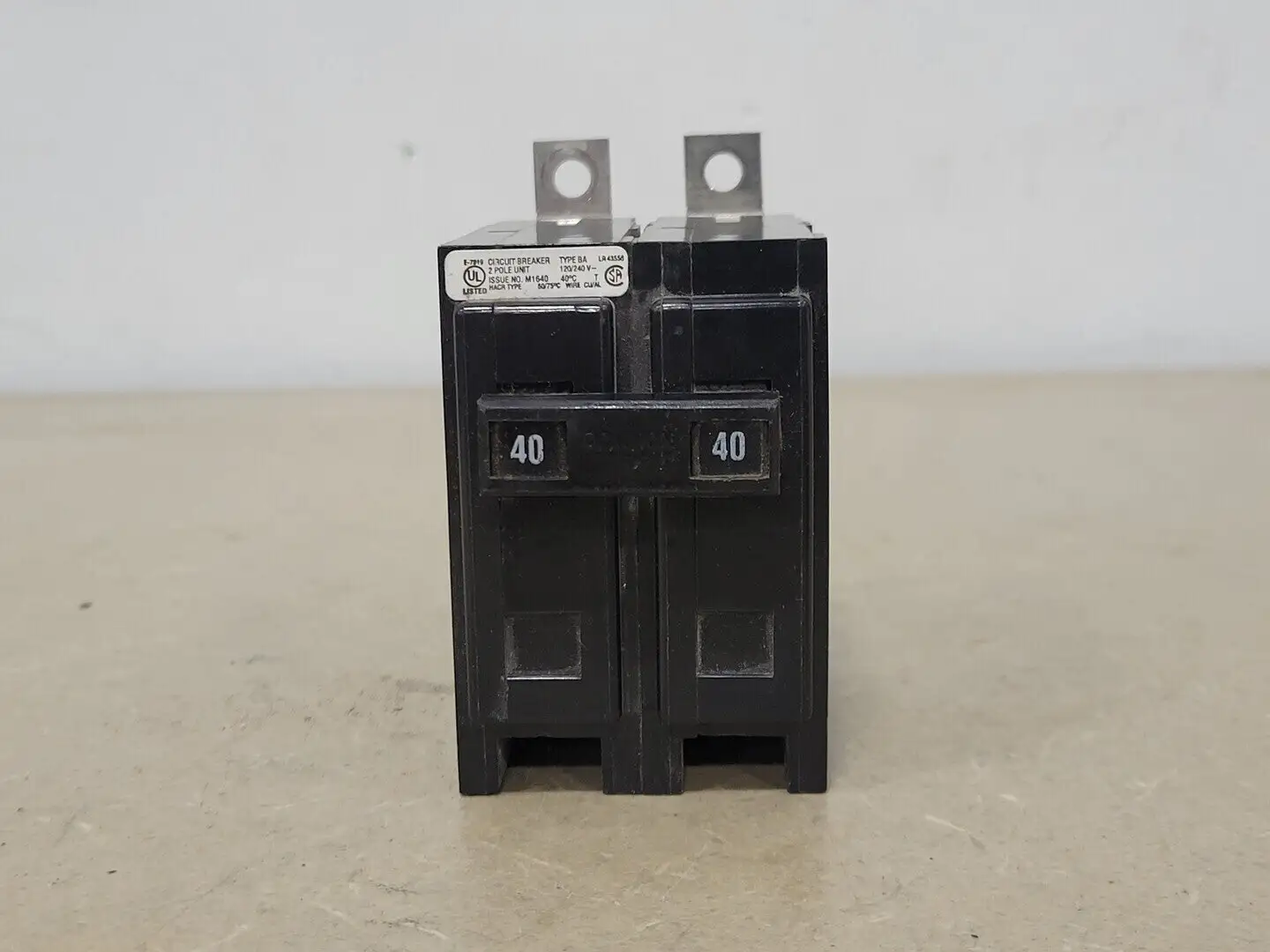 USED CUTLER-HAMMER BA240