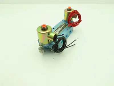 Honeywell Skinner S3RRJBL2 Solenoid Valve 5-Way 3 Pos 120V 150 PSI 1/4" NPT