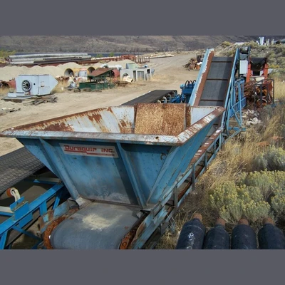 Duraquip 3 x 24 Belt Feeder