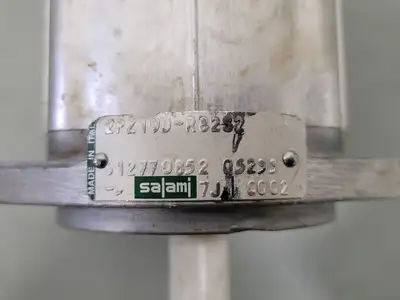 USED SALAMI 2PZ19D-R82S2