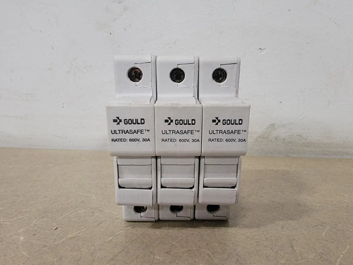 Used GOULD USM1 Misc Electrical & Power Parts British Columbia CA | Lenmark #367286