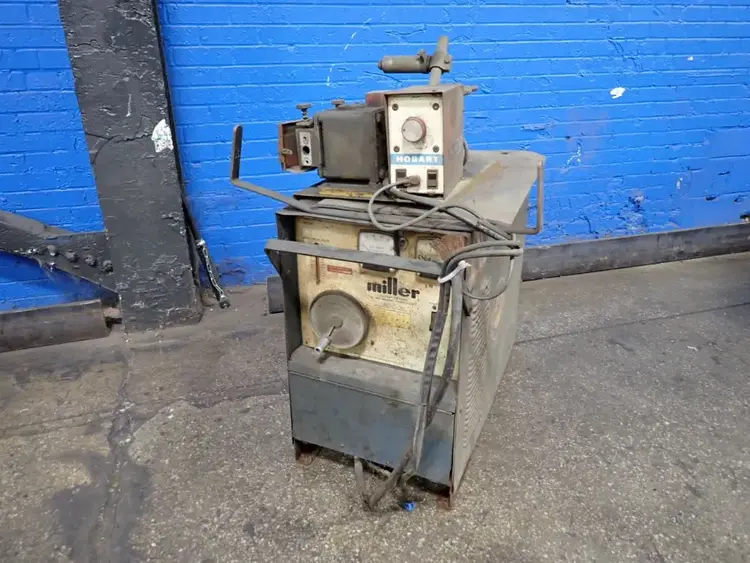 Used MILLER CP300 Mig Welders Ohio US | HGR 24 #727021