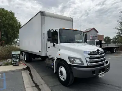 Used 2019 HINO 268 Box trucks California US | Commerce Truck Equipment Sales #1548688
