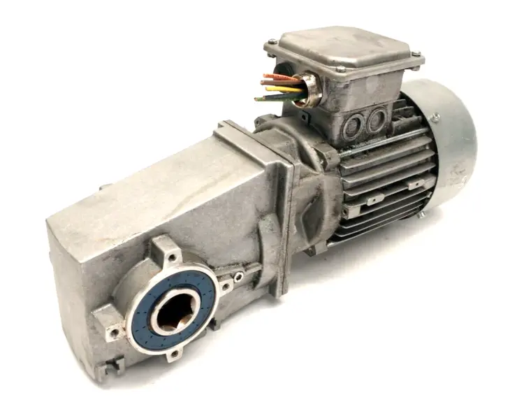 Used BOSCH REXROTH, LENZE 3842542193, MDEMAXX071-32 U, GKR04-2MHGR071C32 Motors (misc) | Maverick Industrial Sales #1105189