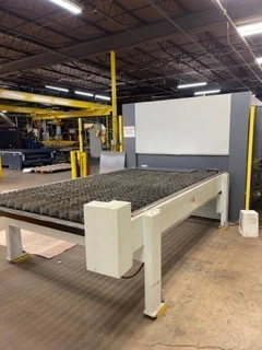 USED 2019 LVD STRIPPIT LYNX FL 3015 2000 WATT