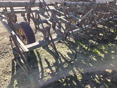 USED 2000 JOHN DEERE C20
