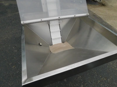 USED DT KALISH ELEVATOR 5600