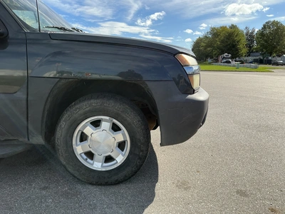 Used 2003 CHEVROLET AVALANCHE Pickup Trucks Michigan US | Miedema Asset Management Group #1468662