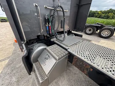 Used 2022 PETERBILT 579 Tractors & Trailers Wisconsin US | Proxy Equipment #1388945