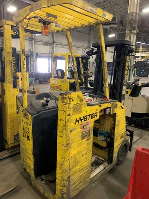 USED HYSTER E40HSD