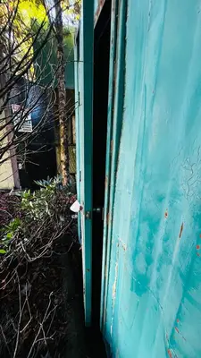 20 ft Standard Shipping Container w/ 2 x Sections (Wall in middle) - 2001408